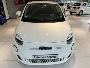 Fiat 500e 42 kWh