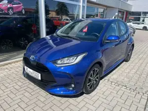 Toyota Yaris Hybrid 5-Türer 1.5 VVT-i Team Deutschland