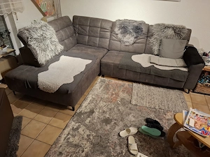 Eck-Coach zu verschenken (3 Jahre)