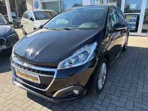 Peugeot 208 1.2 Pure Tech 110 Allure, NAVI, PANORAMADACH, NEBELSCHEINWERFER, ALU 16", SUNSET, SPORTS