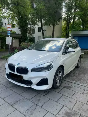 BMW 225 xe Active Tourer M Sport *Head-Up*LED*Leder*