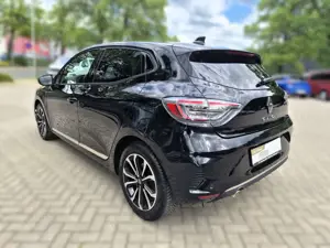 Renault Clio Techno Navi SHZ Kamera Keyless Bild 5