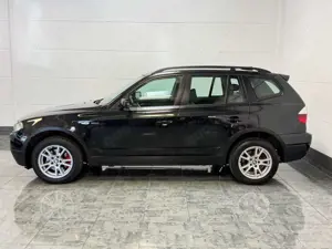 BMW X3 2.0d xDrive*AHK*TÜV*PDC*SZH*LEDER Bild 5