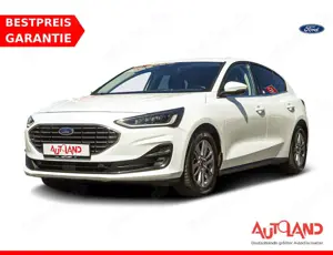 Ford Focus 1.0 Active LED Kamera Sitzheizung AHK DAB
