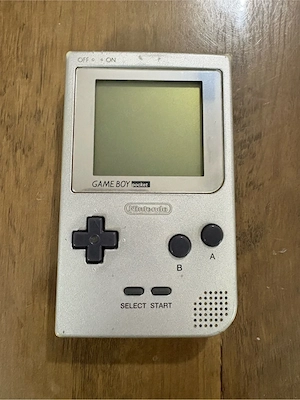 Nintendo Game Boy Pocket Silber| Mit Pixelstreifen