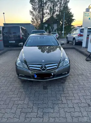 Mercedes-Benz E 350 E 350 CGI BlueEfficiency (207.357)