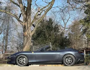 Ferrari Roma Spider