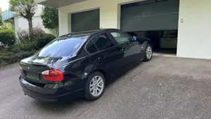 BMW 320 Bild 4