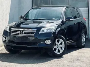 Toyota RAV 4 *TEMPO*4x4*AHK*SHZ*PDC*KLIMA*ALLWETTER