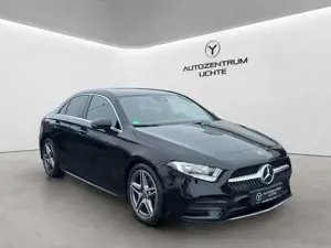 Mercedes-Benz A 180 A Limousine AMG //KAMERA/AMBIENTE/SITZHEIZ