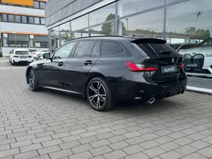 BMW 320 Bild 4