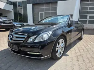 Mercedes-Benz E 200 Cabriolet AVANTGARDE Autom./Navi/usw.