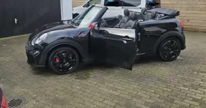 MINI John Cooper Works Cabrio John Cooper Works John Cooper Works Trim