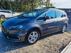 Ford S-Max S-MAX Titanium