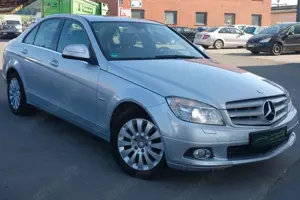Mercedes-Benz C 180 Kompressor*AUTOMATIK*BI-XENON*SHZ*PDC*TEMP
