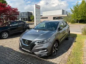 Nissan Qashqai 2 1.3 DIG-T Tekna