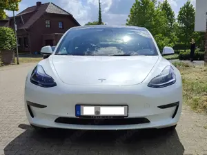 Tesla Model 3 Langstreckenbatterie Hinterradantrieb WLTP 634km
