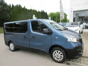 Renault Trafic L1H1 2,7t 5 Sitzer ExpressionStandheizung Navi PDC