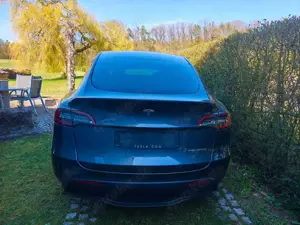 Tesla Model Y Bild 3