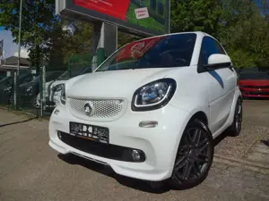 smart forTwo cabrio,Brabus -Paket,LED,Navi,PDC ,TOP
