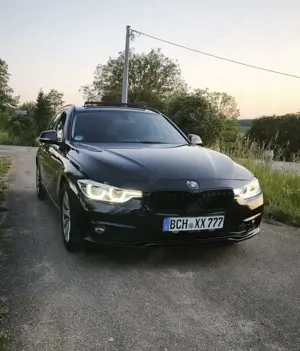 BMW 318 318d Touring Aut. Sport Line
