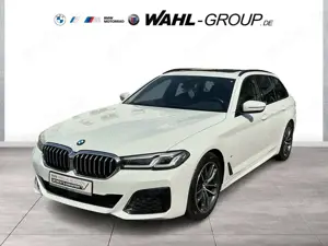 BMW 520 d TOURING M SPORT LEDER PANO KOMFORTSITZE    LC PR