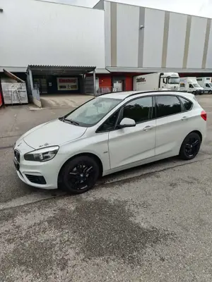 BMW 220