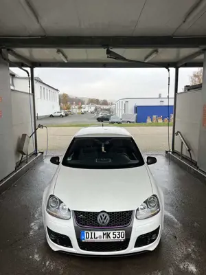 Volkswagen Golf GTI 2.0 Edition 30