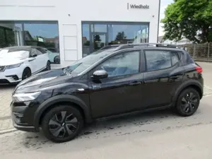 Dacia Sandero Stepway Expression TCE 90 Navi SitzhKameaPDC Radio