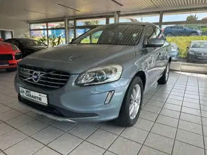 Volvo XC60 Summum 2WD*Leder*Kamera*SHZ*PDC*Tempomat*