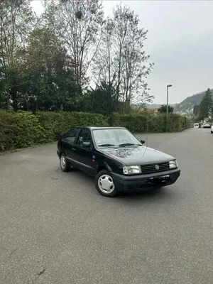 Volkswagen Polo Universal