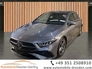 Mercedes-Benz A 180 AMG Line 7G Tronic*Navi*DAB*KeyGo*MBUX*