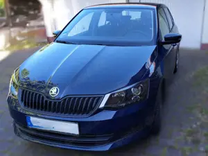 Skoda Fabia Fabia 1.0 MPI, Klima, Sitzheizung, Alarm, LED-Tagfahrlicht