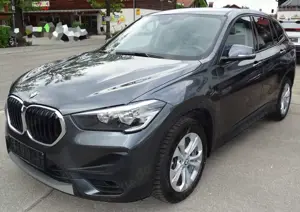 BMW X1 xDrive 20 i Advantage