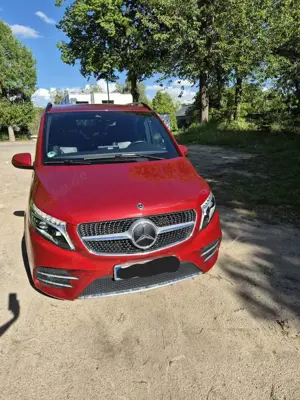 Mercedes-Benz V 300 d lang AMG Line Panorama