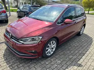 Volkswagen Golf Sportsvan 1.5TSI Highline AHK LED Klima Alu Navi PDC