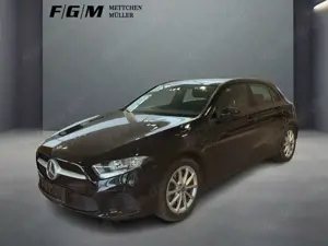 Mercedes-Benz A 250 A 250 e MBUX/Rückfahrkamera/Parktronic/Spurhalte