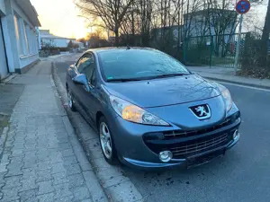 Peugeot 207 Bild 2