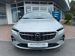 Opel Insignia 2.0 CDTI Elegance SHZ+CarPlay+LED