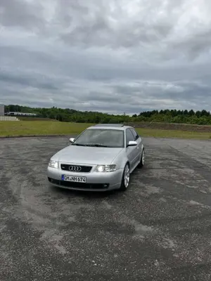 Audi S3 1.8 T quattro