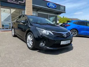 Toyota Avensis Avensis 2.2 D-CAT Executive Limousine in original und Bestzustand