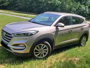 Hyundai TUCSON Tucson blue 1.6 GDi 2WD Trend