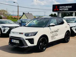 SsangYong Tivoli 1.5 Turbo*Black-Edition*LED*KAM*APP*VIRT*