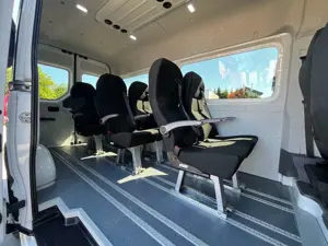 Volkswagen Crafter CRAFTER 2.0 TDI 9 SITZER AUTOMATIK KLIMAAUTO PDC