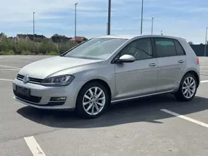 Volkswagen Golf VII 1.4 TSI DSG Highline Xenon NAVI ALU