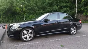 Mercedes-Benz E 350 E 350 CDI DPF BlueEFFICIENCY 7G-TRONIC Avantgarde
