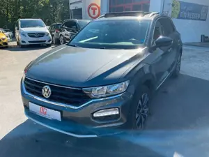 Volkswagen T-Roc 2.0 TDI DSG IQ.DRIVE 4Motion PANO Navi PDC