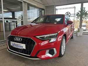 Audi A3 30 TFSI APP NAVI SHZ LED MFL DSG Bild 3