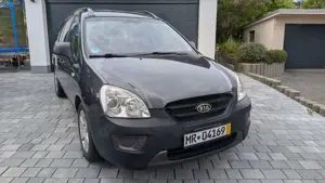 Kia Carens Bild 1