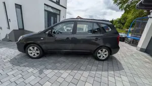 Kia Carens Bild 3